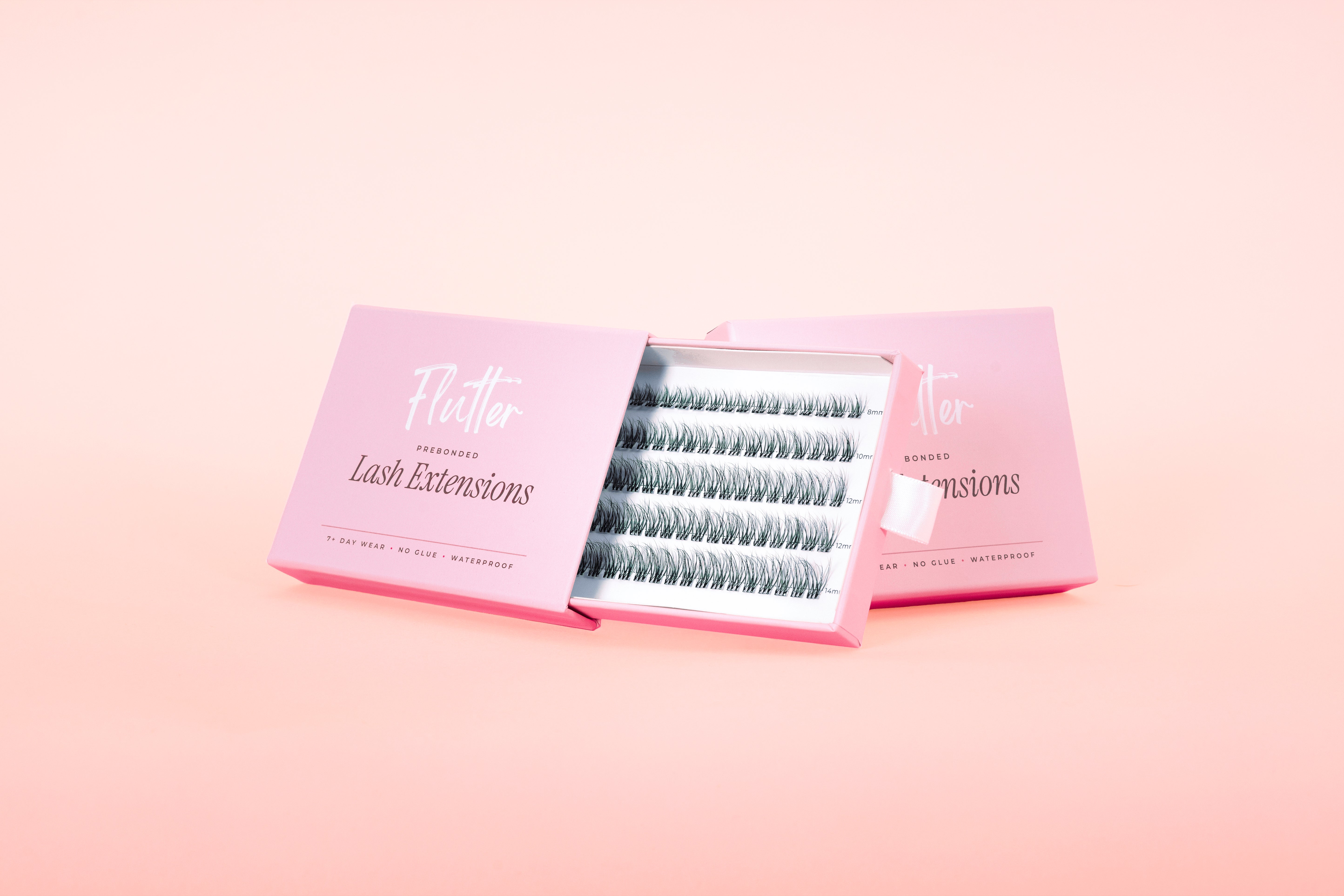 Prebonded Lash Extensions | Grace